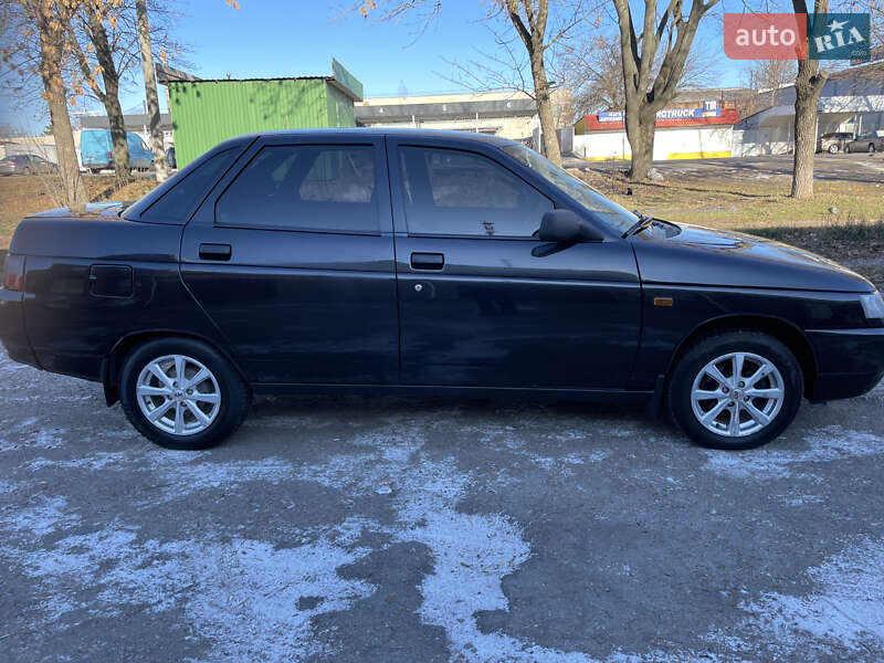 Седан ВАЗ / Lada 2110 2006 в Первомайську