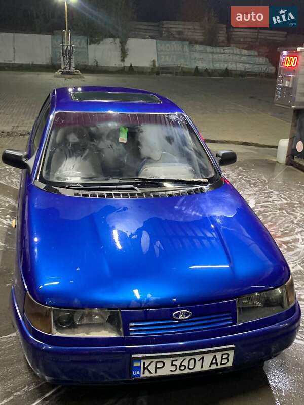 Седан ВАЗ / Lada 2110 2001 в Томаківці