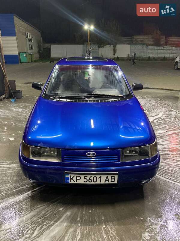 Седан ВАЗ / Lada 2110 2001 в Томаківці