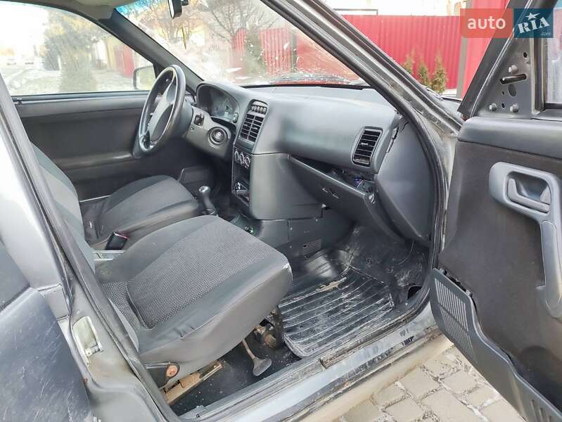 Седан ВАЗ / Lada 2110 2011 в Рокитному