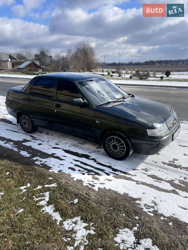 Седан ВАЗ / Lada 2110 2006 в Полонному