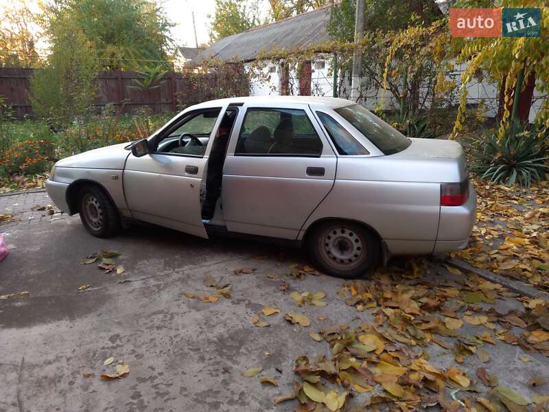 Седан ВАЗ 2110 2009 в 