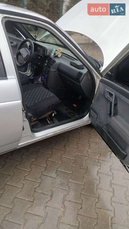Седан ВАЗ / Lada 2110 2001 в Черновцах фото 9 Седан ВАЗ / Lada 2110 2001 в Черновцах