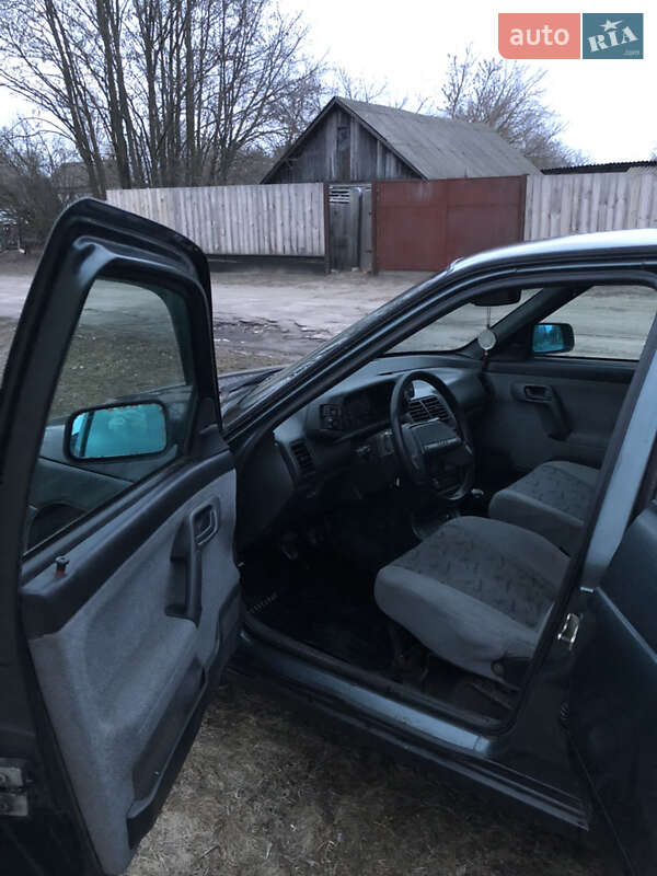 Седан ВАЗ / Lada 2110 2006 в Кролевце фото 5 Седан ВАЗ / Lada 2110 2006 в Кролевце