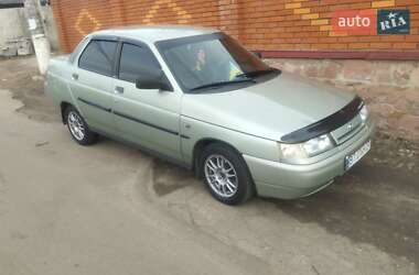 Седан ВАЗ / Lada 2110 2005 в Киеве