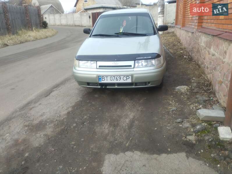 Седан ВАЗ / Lada 2110 2005 в Киеве