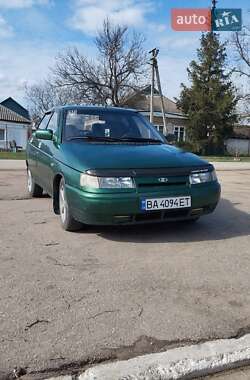 Седан ВАЗ 2110 2001 в 
