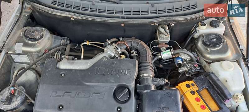 Седан ВАЗ / Lada 2110 2000 в Кропивницком фото 8 Седан ВАЗ / Lada 2110 2000 в Кропивницком