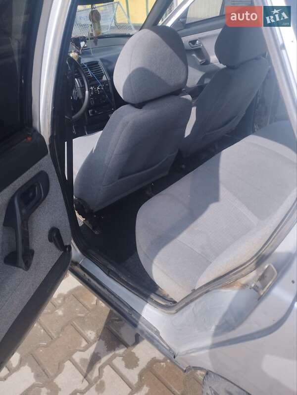 Седан ВАЗ / Lada 2110 2007 в Черновцах