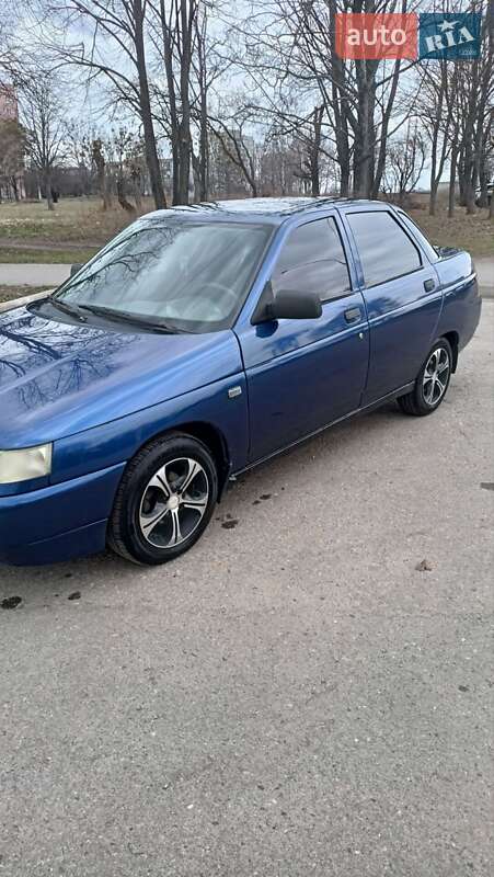 Седан ВАЗ / Lada 2110 2010 в Харькове