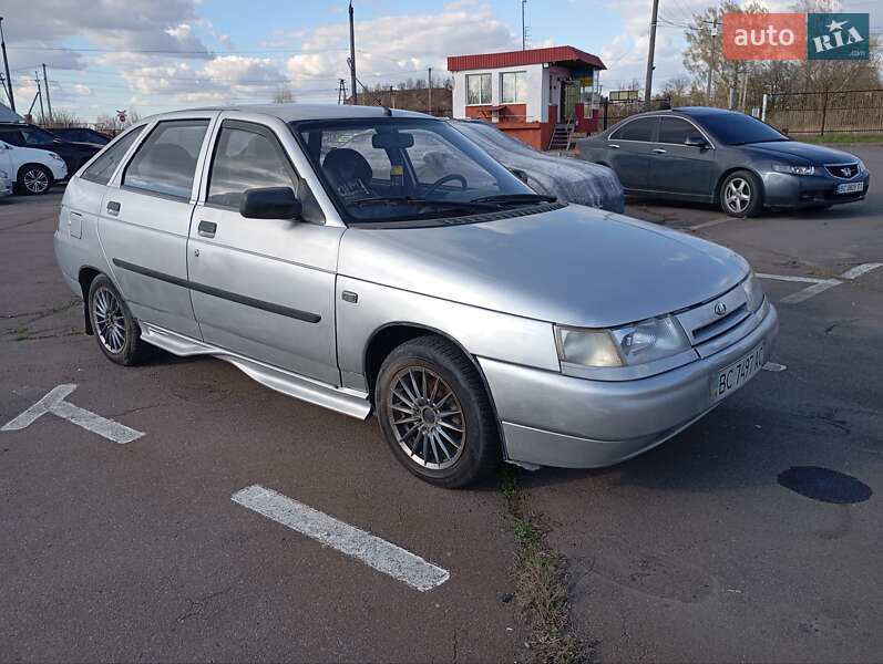Седан ВАЗ 2110 2002 в 