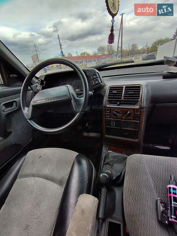 Седан ВАЗ / Lada 2110 2003 в Киеве