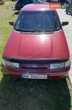 Седан ВАЗ 2110 2001 в 