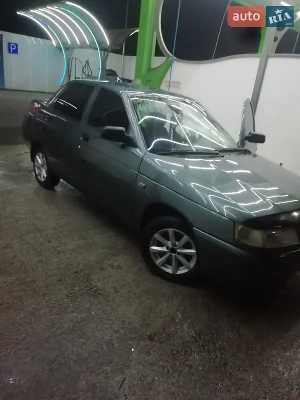 ВАЗ / Lada 2110