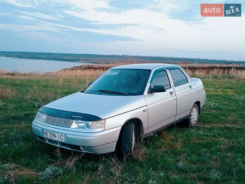 Седан ВАЗ / Lada 2110 2005 в Верхнеднепровске