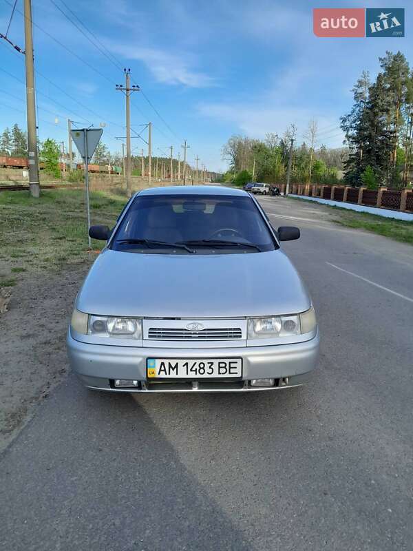 Седан ВАЗ / Lada 2110 2011 в Житомире