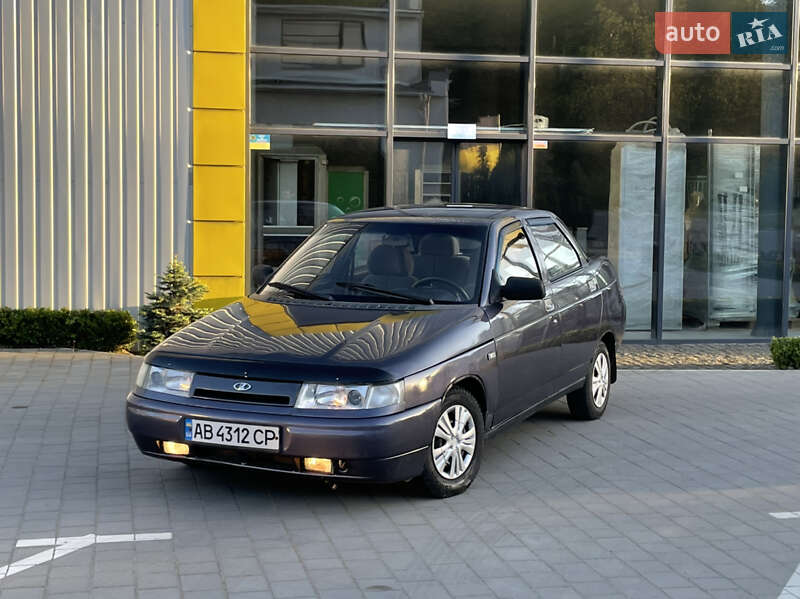 ВАЗ / Lada 2110 2001