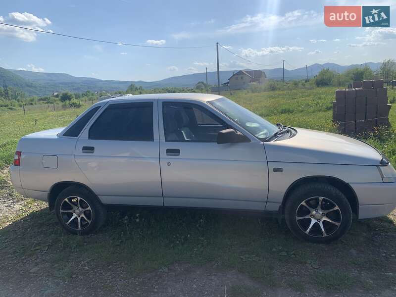 Седан ВАЗ / Lada 2110 2007 в Тячеве