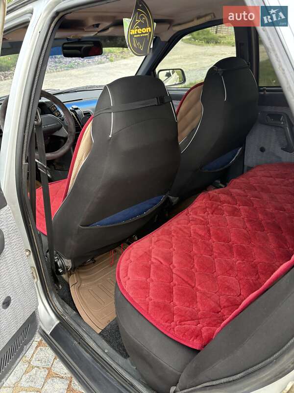 Седан ВАЗ / Lada 2110 2002 в Харкові