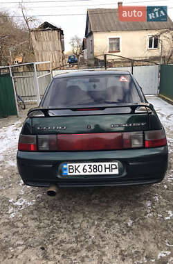 Седан ВАЗ 2110 2002 в 