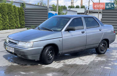 Седан ВАЗ 2110 2005 в 