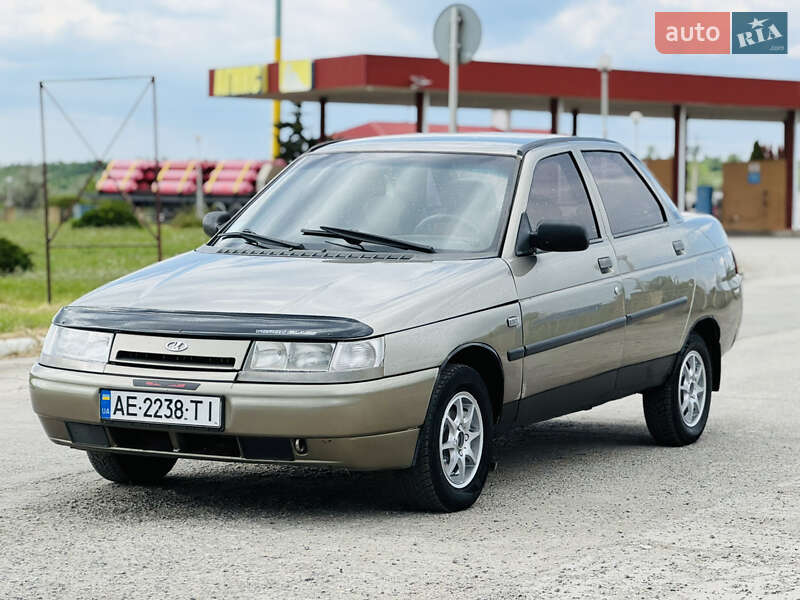 ВАЗ / Lada 2110 2000