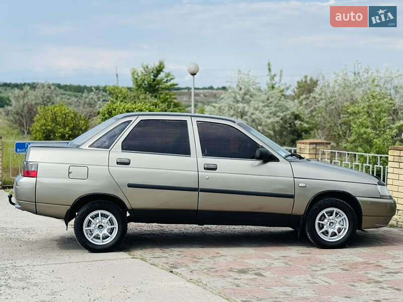 Купе ВАЗ / Lada 2110 2000 в Новомосковске фото 17 Купе ВАЗ / Lada 2110 2000 в Новомосковске