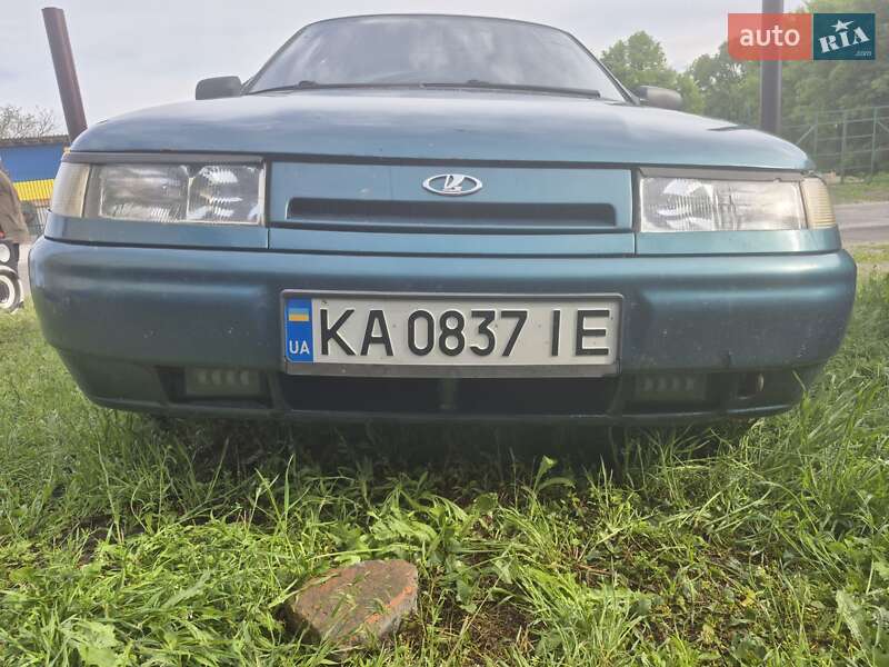 Седан ВАЗ / Lada 2110 2000 в Борисполе