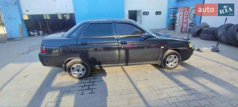 Седан ВАЗ / Lada 2110 2006 в Каменец-Подольском