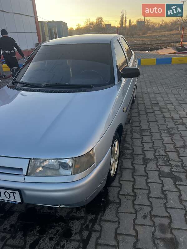 Седан ВАЗ / Lada 2110 2001 в Болграде