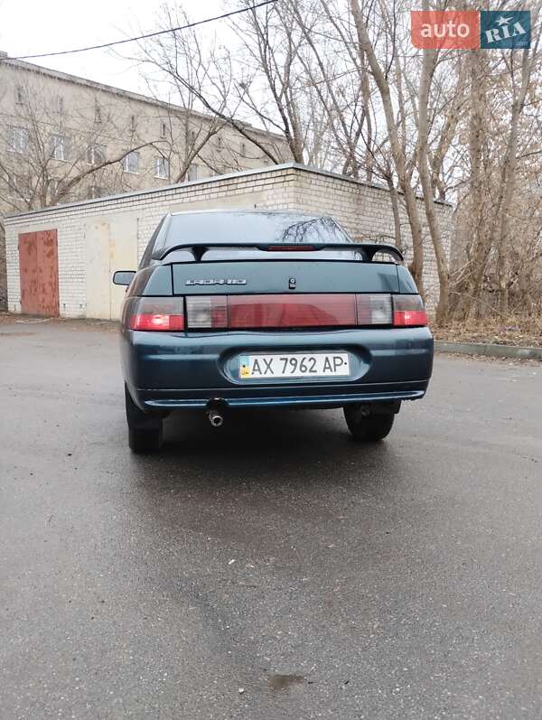 Седан ВАЗ / Lada 2110 2003 в Харькове