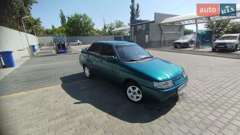 ВАЗ / Lada 2110 2002