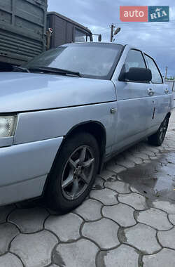 Седан ВАЗ 2110 2005 в 