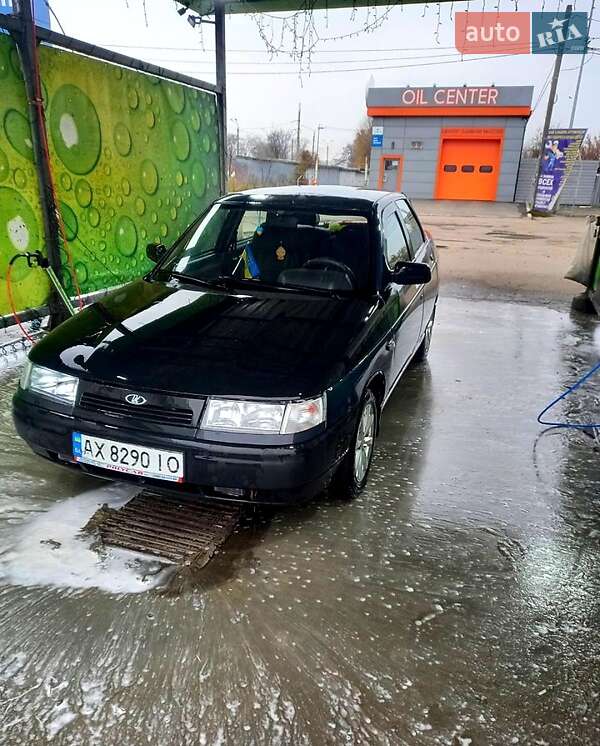 Седан ВАЗ / Lada 2110 2006 в Харькове