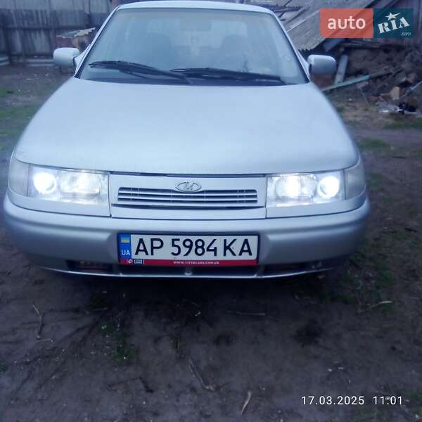 Седан ВАЗ / Lada 2110 2001 в Запоріжжі
