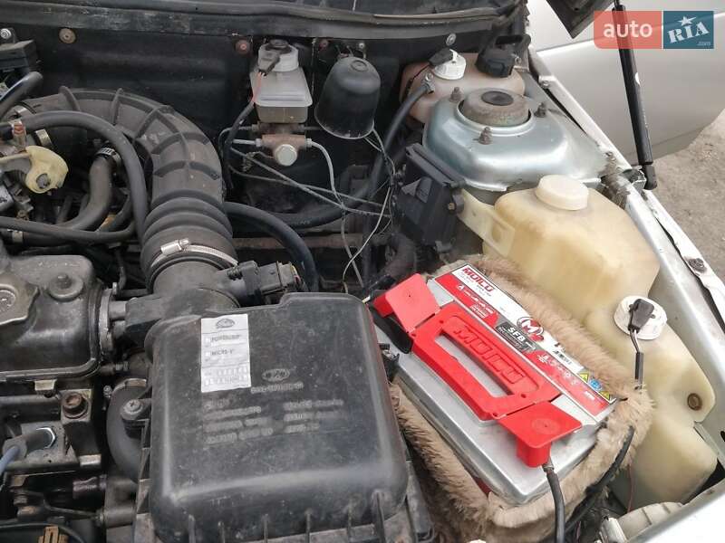 Седан ВАЗ / Lada 2110 2000 в Каменском