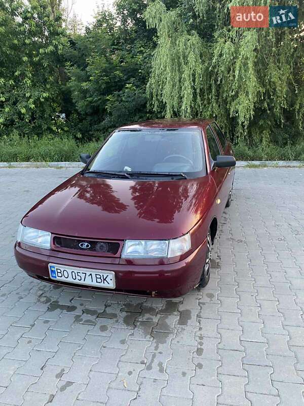 Седан ВАЗ / Lada 2110 2004 в Копычинце