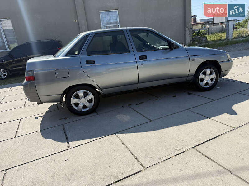 Седан ВАЗ / Lada 2110 2008 в Хусте