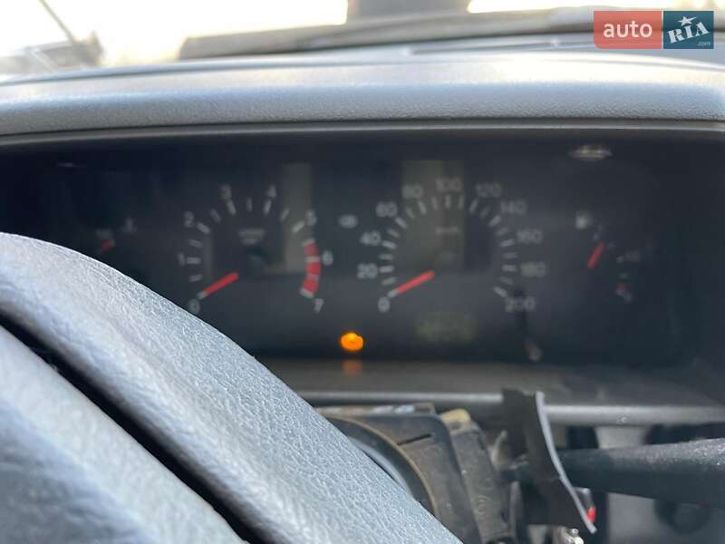 Седан ВАЗ / Lada 2110 2001 в Дніпрі