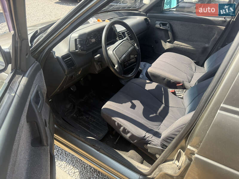 Седан ВАЗ / Lada 2110 1999 в Запорожье
