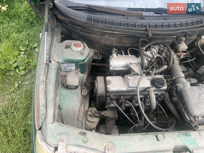 Седан ВАЗ / Lada 2110 2000 в Красилове