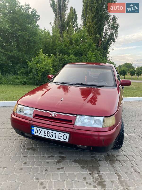 Седан ВАЗ / Lada 2110 2001 в Харькове