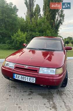 Седан ВАЗ 2110 2001 в 