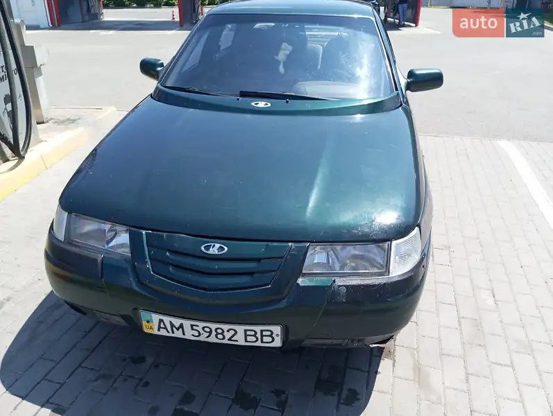 ВАЗ / Lada 2110 2002