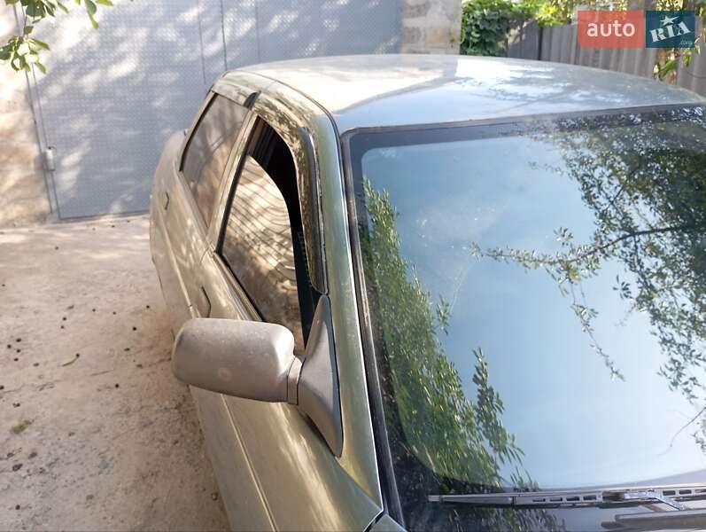 Седан ВАЗ / Lada 2110 2006 в Краснограді