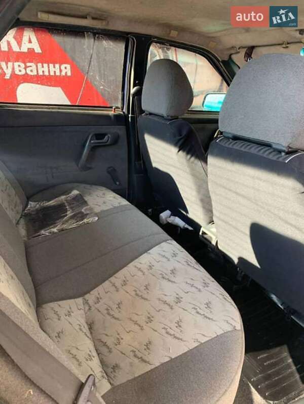 Седан ВАЗ / Lada 2110 2005 в Жмеринке