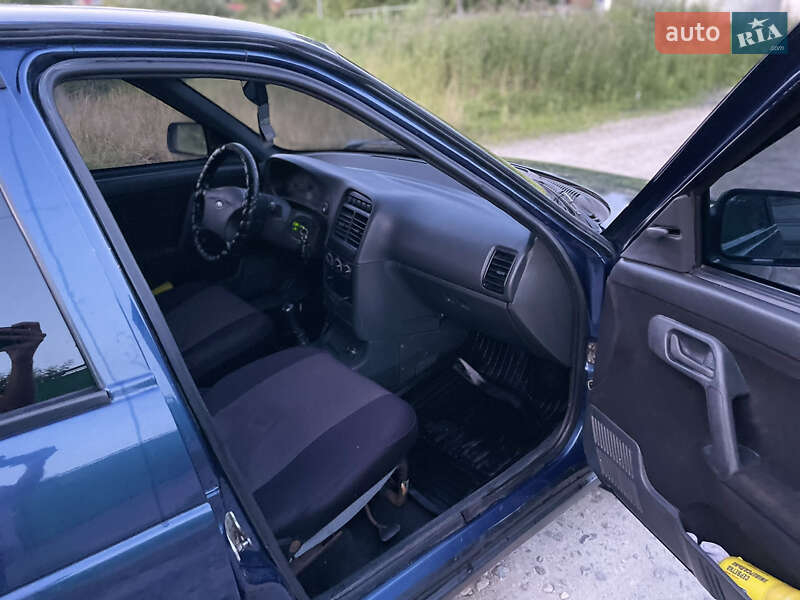 Седан ВАЗ / Lada 2110 2011 в Львове