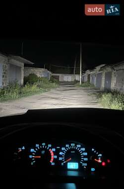 Седан ВАЗ 2110 2002 в 