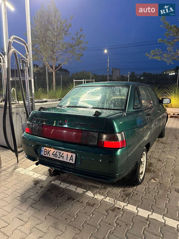 Седан ВАЗ / Lada 2110 2002 в Рівному