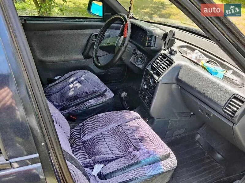 Седан ВАЗ / Lada 2110 2007 в Зміїві